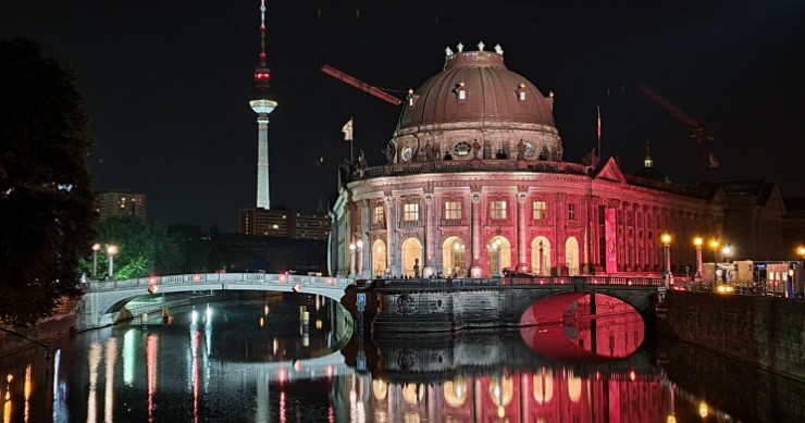 La società immobiliare tedesca Vonovia cancella l'OPA sulla sua rivale Deutsche Wohnen