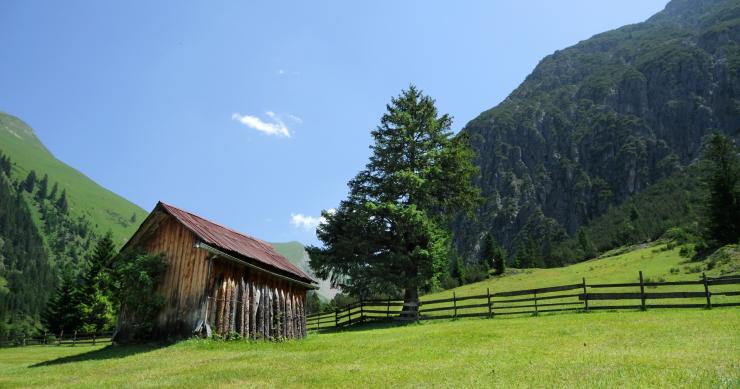 Ecovillaggi in italia, la mappa dei luoghi dove vivere sostenibile
