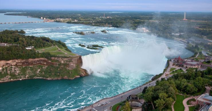 Questi 8 posti sparsi per il mondo pagano chi ci si trasferisce