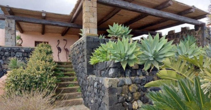 Una caratteristica super villa di Pantelleria all’asta su idealista