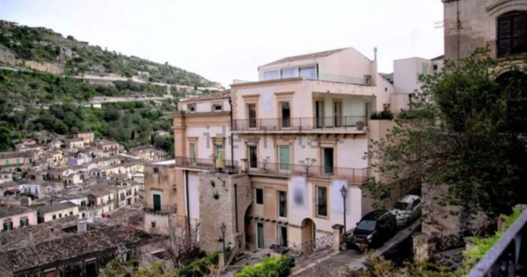 Un hotel a 5 stelle in Sicilia all'asta su idealista per 4milioni di euro