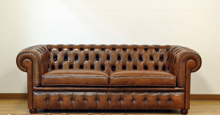 Divani Capitonné: interior design tra storia e innovazione