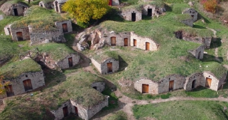 Da cantine per il vino a paesaggio fiabesco: alla scoperta del Parco dei Palmenti di Pietragalla