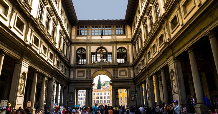 Le Gallerie degli Uffizi in cima alla classifica del migliore museo al mondo. Ecco la Top 10