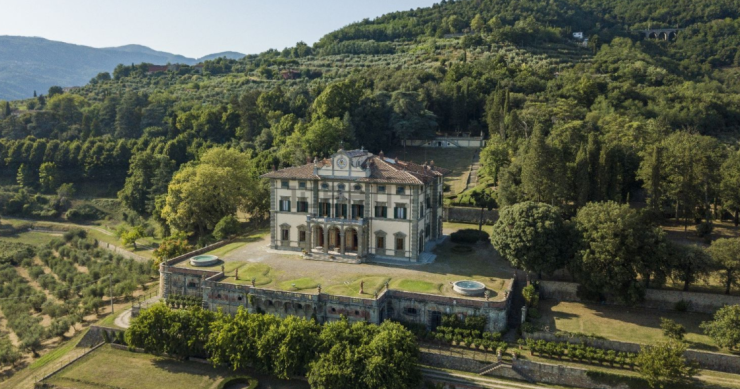 Una storica villa in Toscana di fine ‘800 è in vendita su idealista per 17 milioni di euro