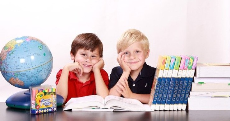 Iscrizioni on line scuola 2022/23 sul portale del Miur, la guida con le istruzioni