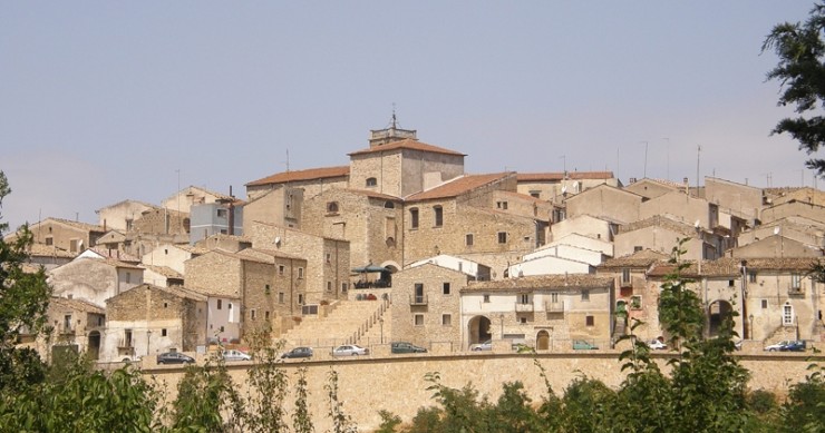 Questo borgo pugliese offre 5mila euro a chi ci si trasferisce
