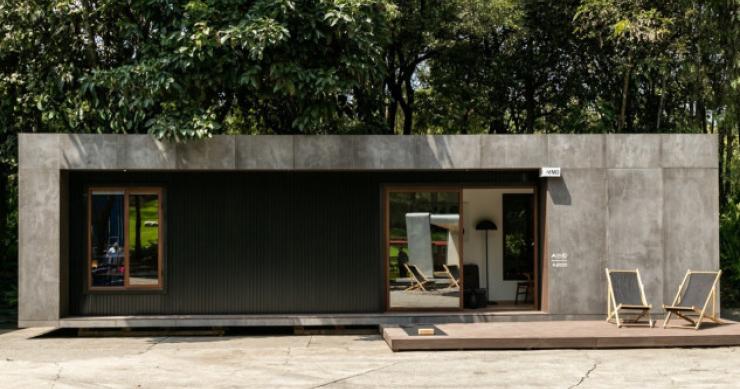 Una minicasa prefabbricata sostenibile che si assembla in una settimana