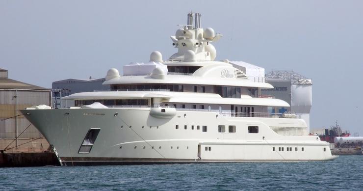 Dilbar, sequestrato lo yacht di Usmanov dal valore di circa 600 mln di dollari