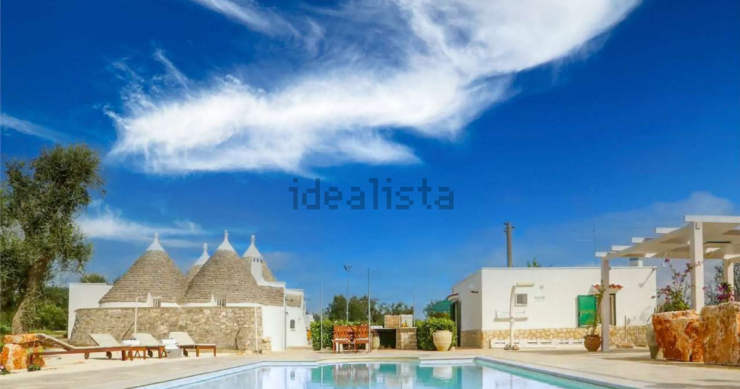 Trulli in vendita da 30.000 euro