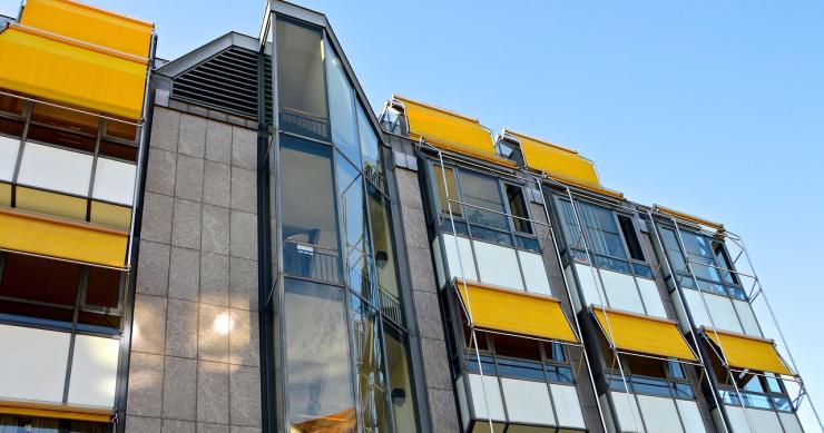 Bonus tende da sole 2022: requisiti, sconto in fattura e quando scade