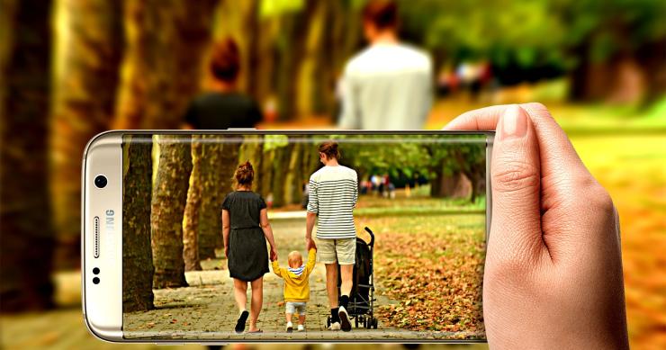 Come fare la domanda per l’assegno unico tramite l’app Inps da smartphone