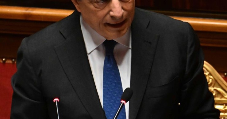 Draghi: con rigassificatori indipendenti da gas russo entro 2024