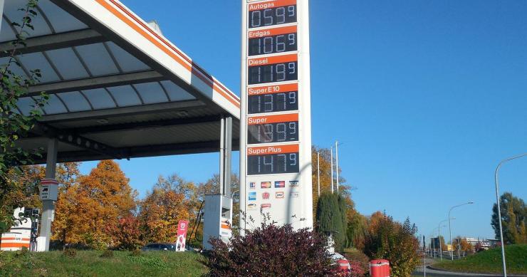 Bonus carburante 2022, a chi spetta e come fare la domanda