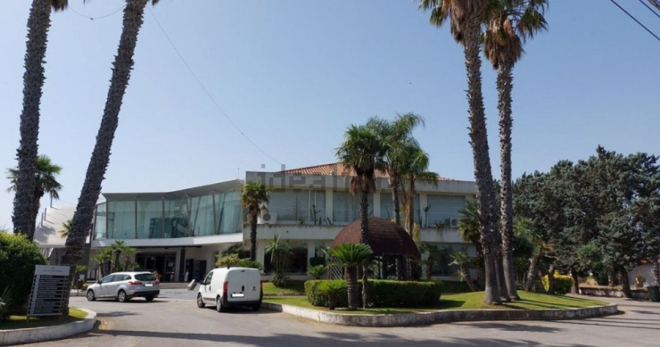 Hotel all'asta