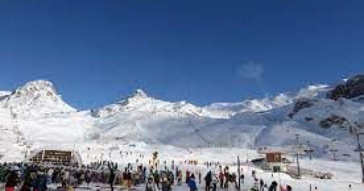 Turismo, per Natale-Santo Stefano attese 3,6 mln di presenze