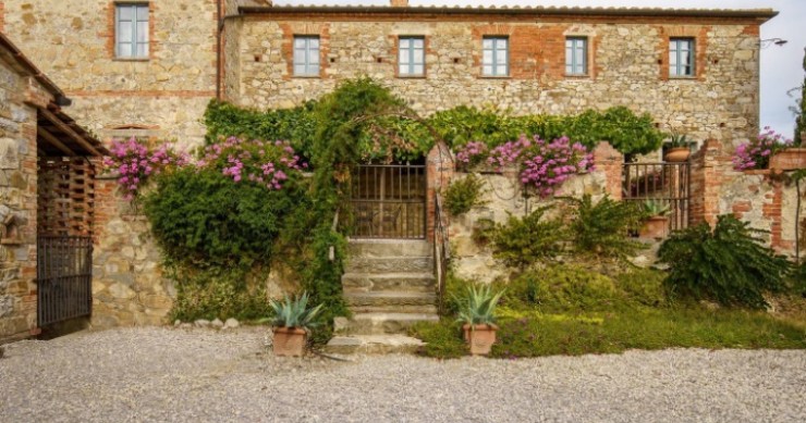 Casale in vendita a Siena