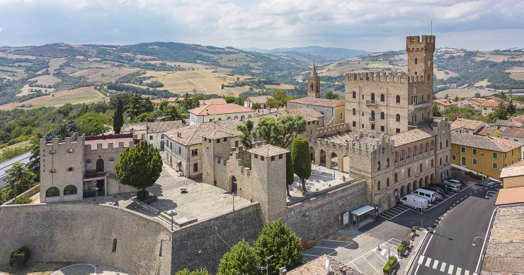 Castello Medievale Tavoleto 1