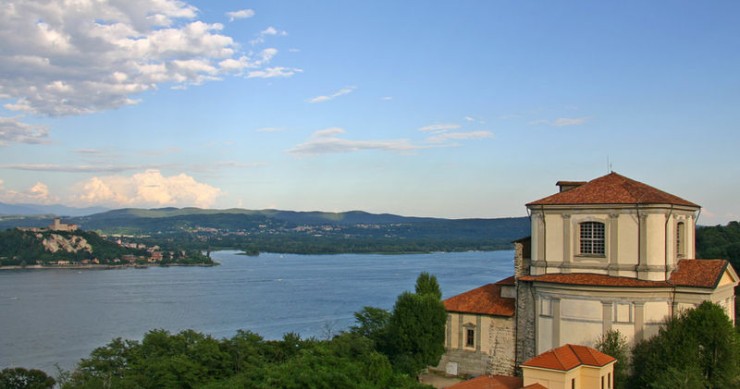 Arona