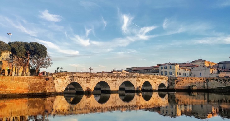 locuiesc în Rimini