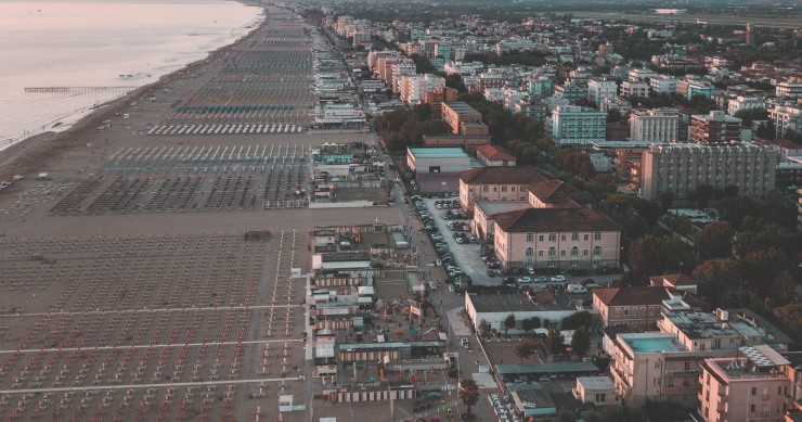 locuiesc în Rimini