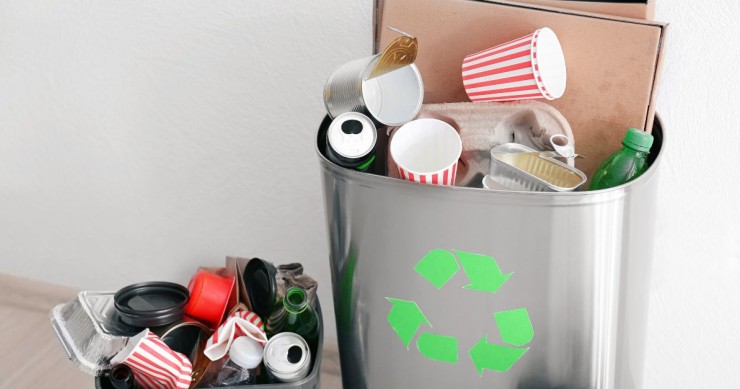 posizionamento dei cassonetti dei rifiuti normativa