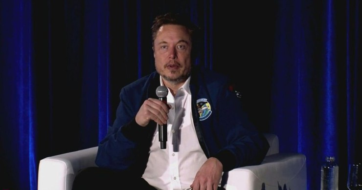 Intesa Sanpaolo investe in SpaceX, societ? spaziale di Elon Musk