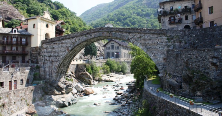 vivere a pont saint martin