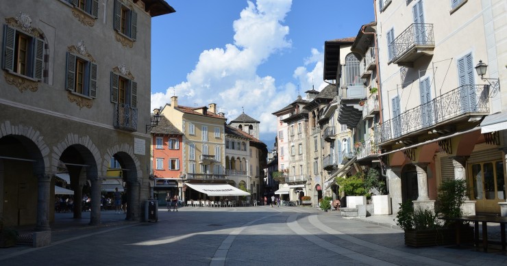 lavorare in svizzera e vivere in italia