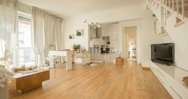 case a due piani con lo sconto