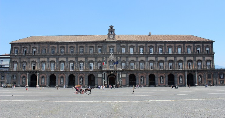 palazzo reale napoli