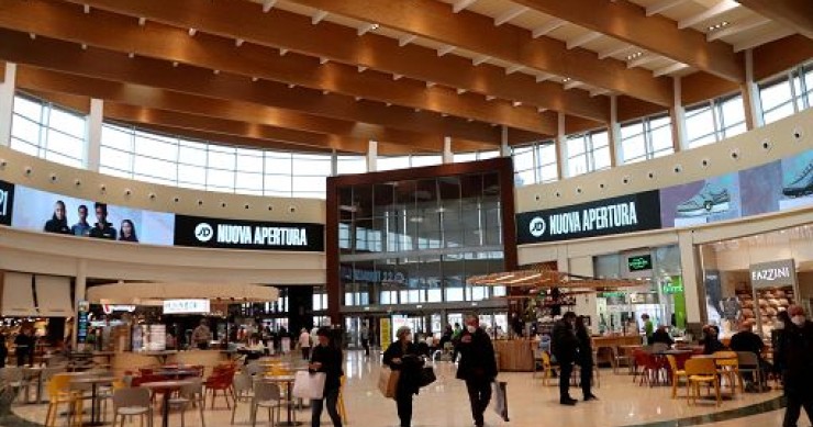 Bce, cala inflazione percepita da famiglie ma sale quella prevista