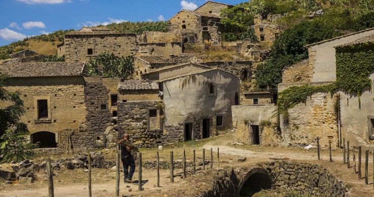 città fantasma sicilia