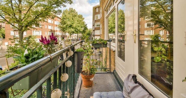 balcone stretto piccolo