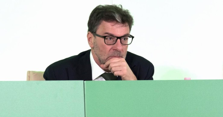 Def, verso conferma deficit 2024 a 4,3%, debito poco sotto 138%