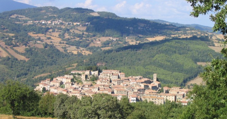 paesi dove vivere in montagna in toscana