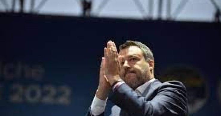 Salvini: piano casa prossima settimana in Cdm, norma concreta