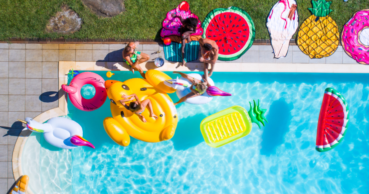 Organizzare una festa in piscina