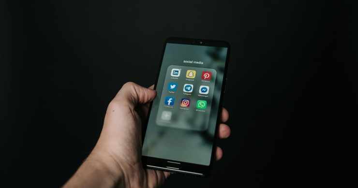 nomi dei morosi sulla chat whatsapp