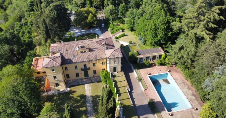 villa in vendita