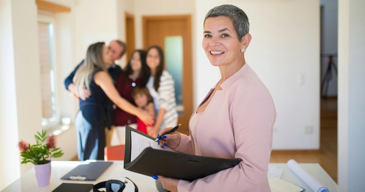 Agente immobiliare e patentino