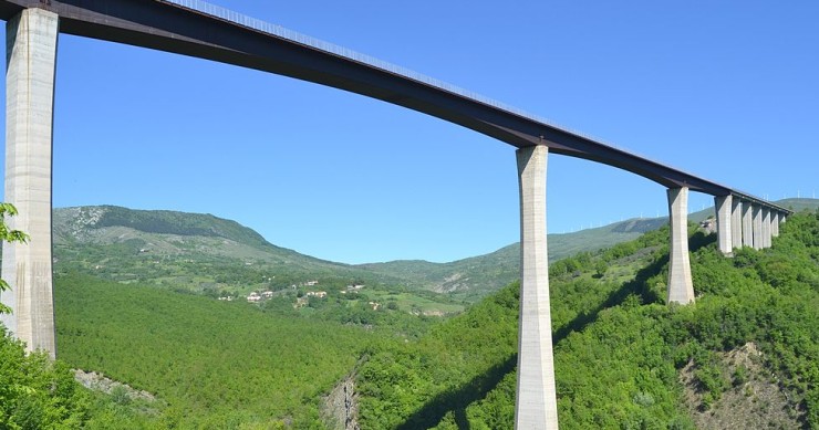 il ponte più grande in Italia