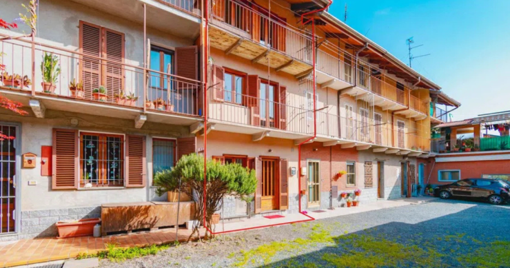 Villette a schiera da ristrutturare da 24.000 euro