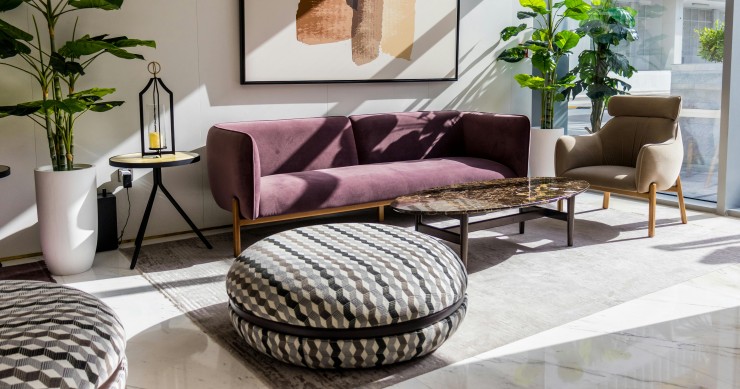 poggiapiedi per divano