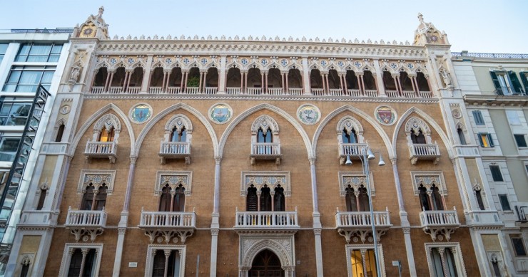Palazzo Fizzarotti Bari