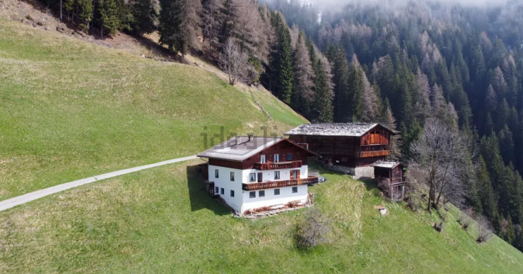chalet
