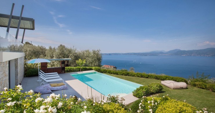 Villa con vistas al lago de Garda
