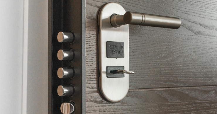 come sostituire il cilindro della serratura