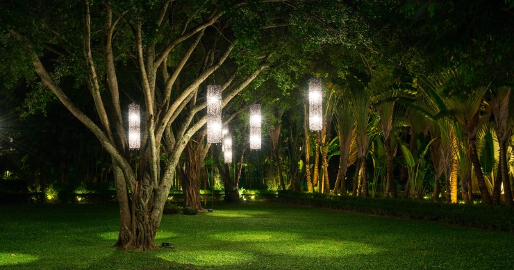 illuminare albero giardino
