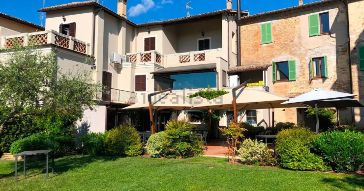 hotel in vendita